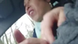 갈색 포르노 브 머리 쇼 털이 음부.