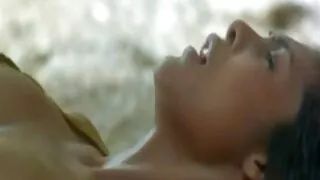 빌어 먹을 후 메노 알루의 보지 입술이 늘어납니다. 오양 포르노