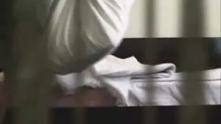 새엄마는 내 공을 분쇄 69 포르노 섹스를합니다.