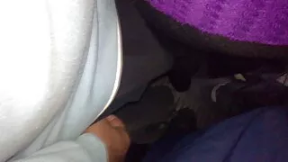 그런 마사지 분출 큰 수탉은 자궁에 들어갈 수 있습니다.
