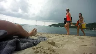 렛타 바다 짜증 및 제비 라틴 포르노 정액.